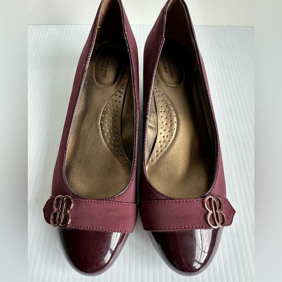 Bandolino Burgundy Wedge Size 8 Office Business Work Wear Internship - Picture 2 of 11